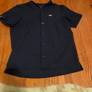 Navy Figs scrubs set in Medium two tops!